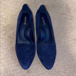 Blue velvet heels